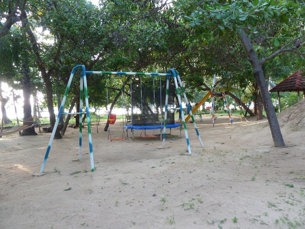 Riviera Resort Batticaloa Exteriér fotografie