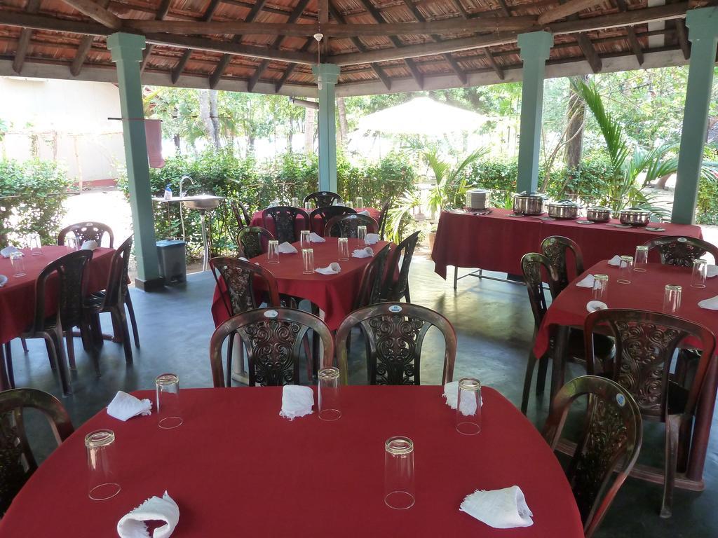 Riviera Resort Batticaloa Exteriér fotografie