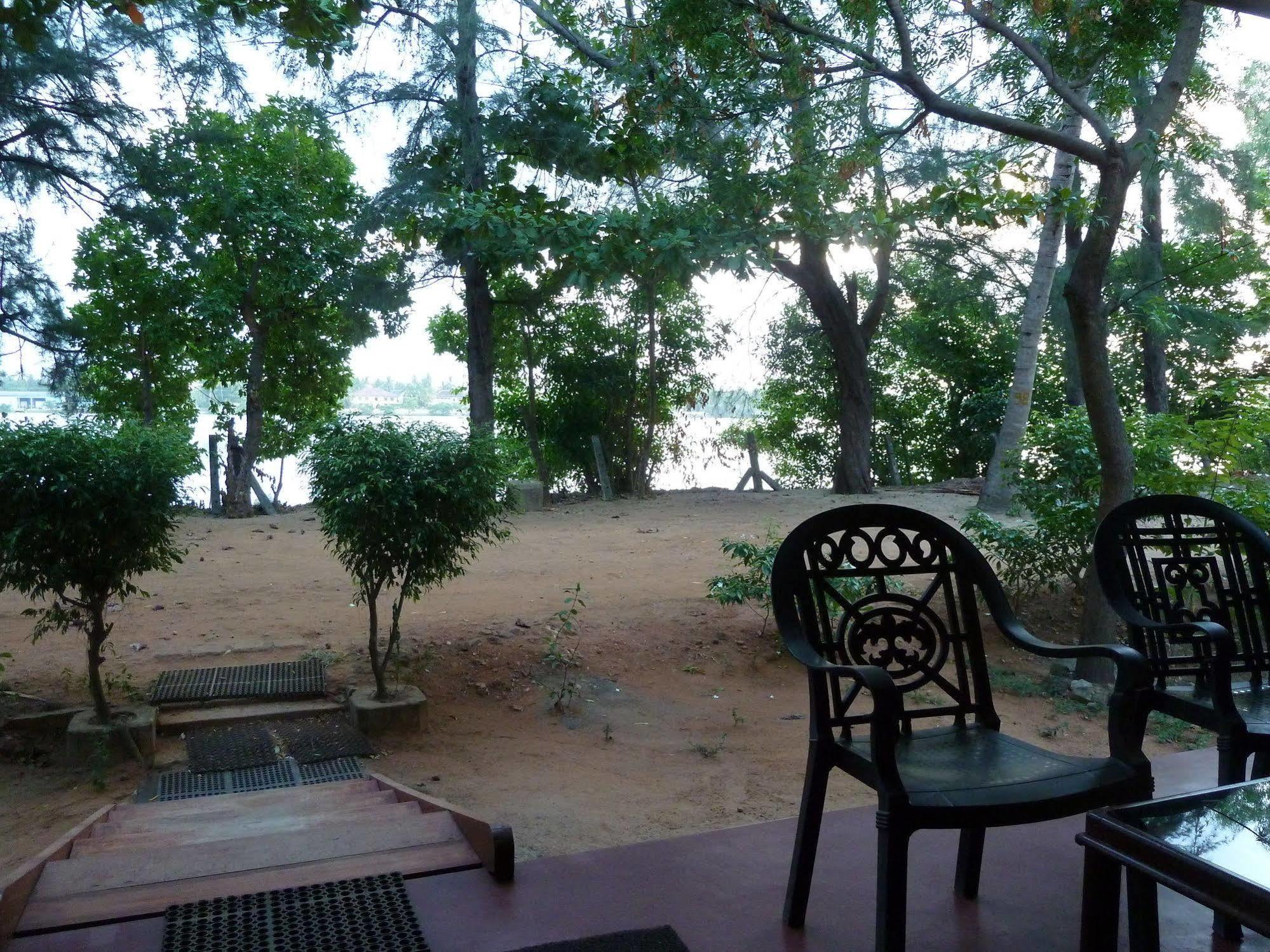 Riviera Resort Batticaloa Exteriér fotografie