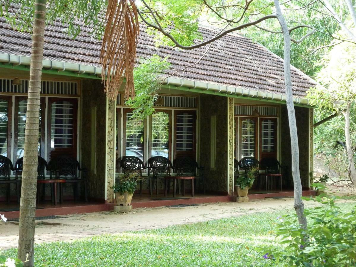 Riviera Resort Batticaloa Exteriér fotografie